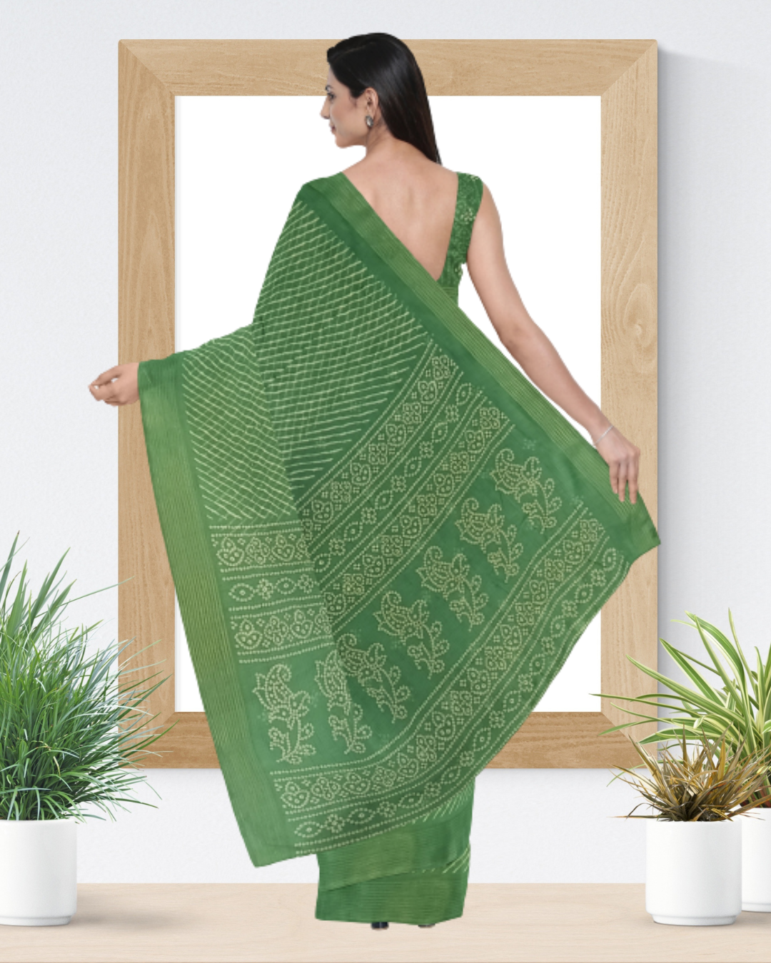 Green Color Laheriya Cotton Saree for Women - Back Side View of Saree