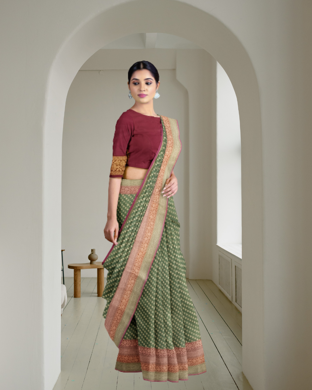 Rama Color Banaras Silk Saree for Women - Side View of Saree